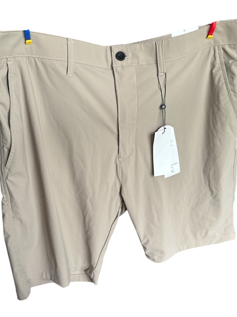 Kenneth Cole Golf NWT Men's Performance Shorts in River Stone Size 38